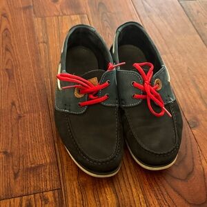 Barbour Wake leather and suede boat shoes in washed blue with red laces